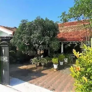 https://alexandra-family-villa.negombohotels.net