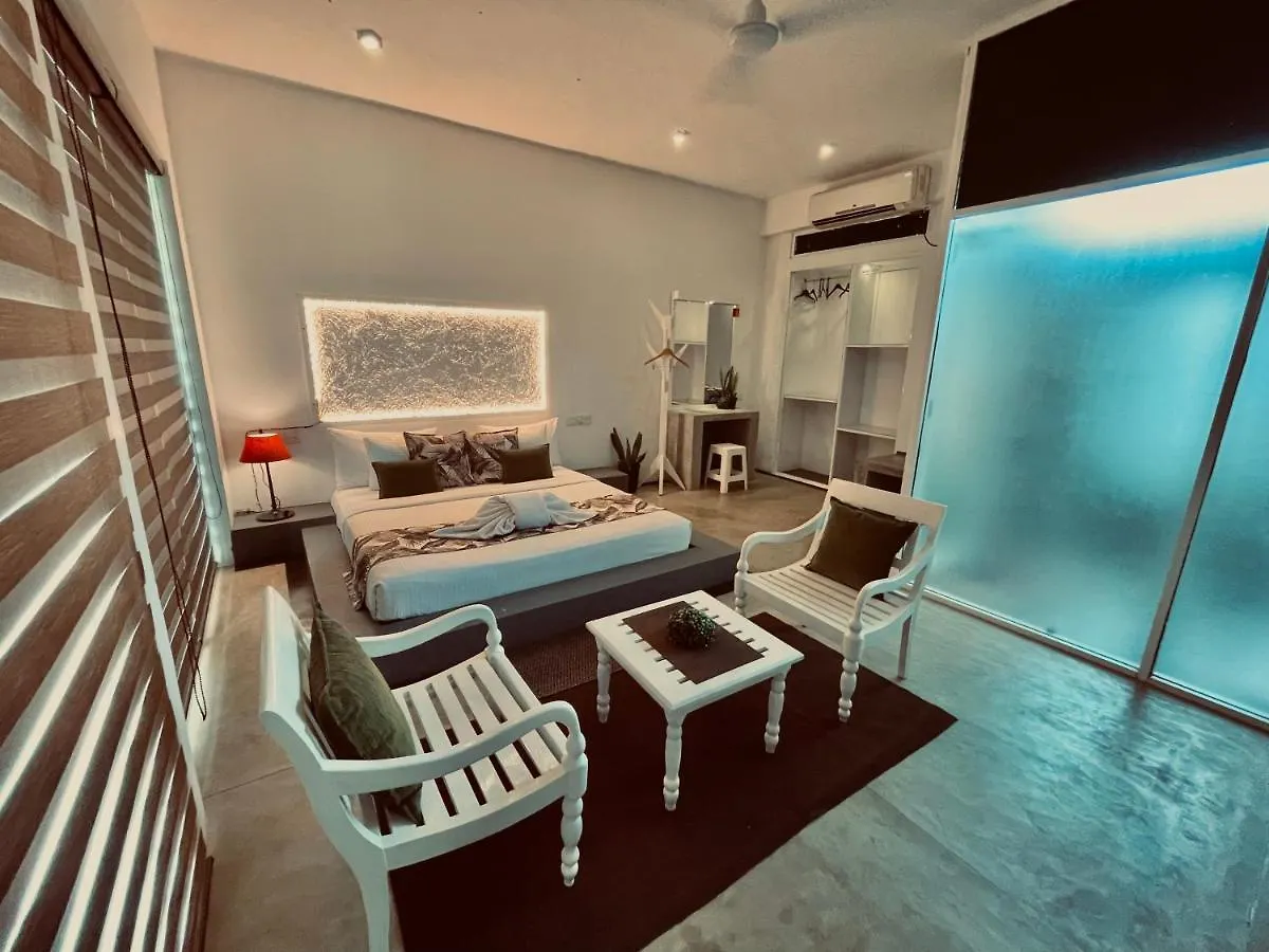 *** Hotel 8+ Plus Motels Negombo Sri Lanka