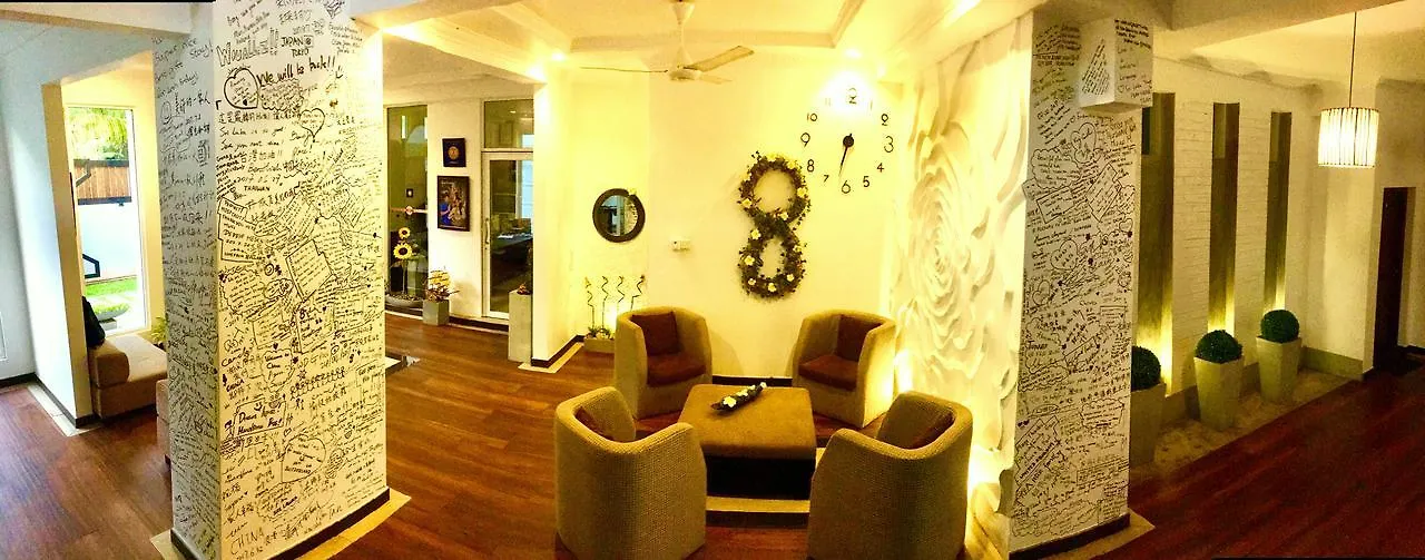 8+ Plus Motels Negombo Hotel